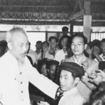 1405 chu tich ho chi minh tinh yeu bao la nhan dan 32