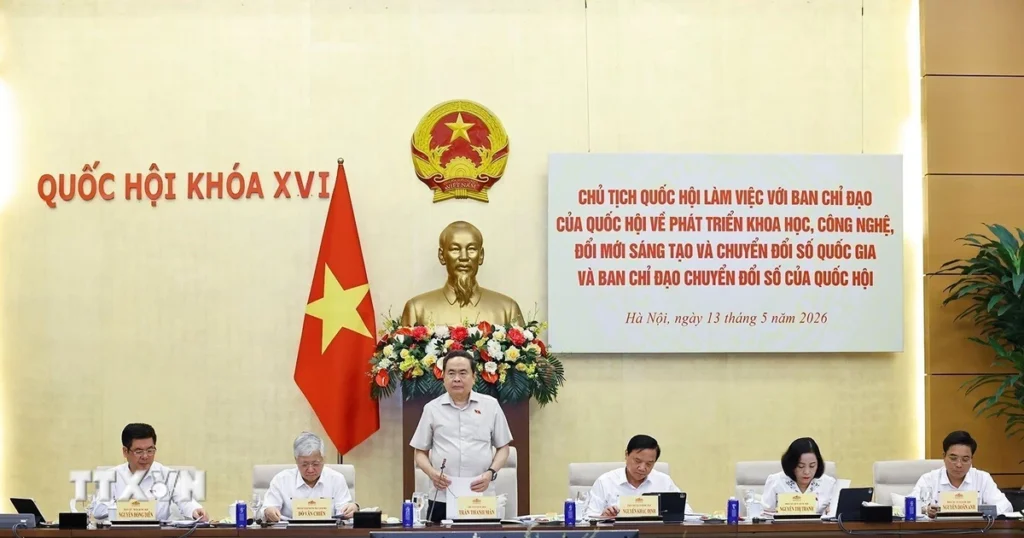 chu tich quoc hoi lam viec ve phat trien khcn doi moi sang tao va chuyen doi so quoc gia 13 1 1