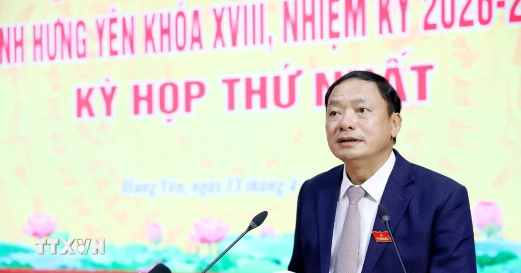 hung yen chuc danh chu chot 1304