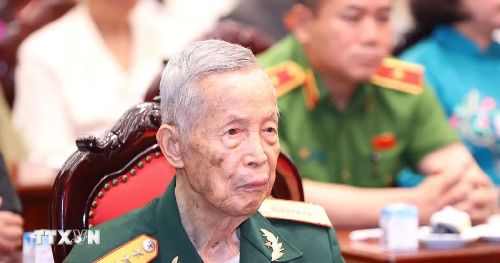 Anh hùng Lực lượng vũ trang nhân dân La Văn Cầu qua đời ở tuổi 95 1 anh hung la van cau
