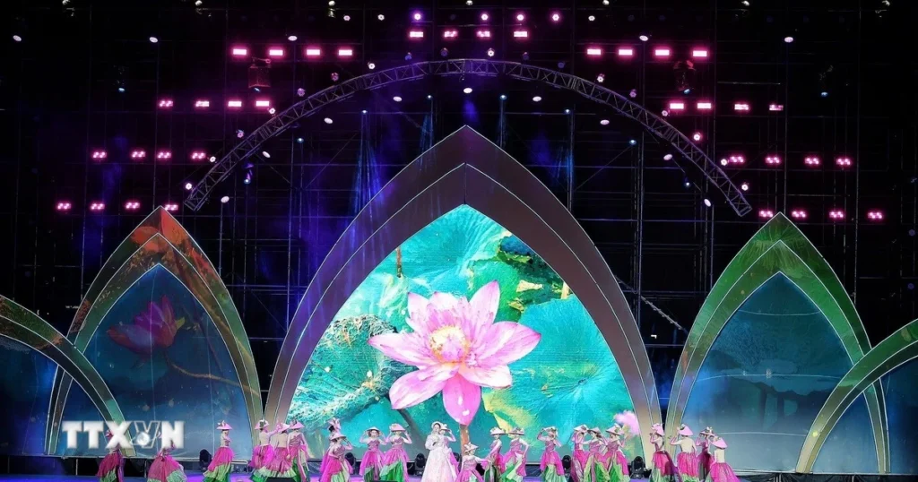 Khai mạc Lễ hội Sen Hà Nội 2026, thúc đẩy công nghiệp văn hóa Thủ đô 1 le hoi sen ha noi nam 2026