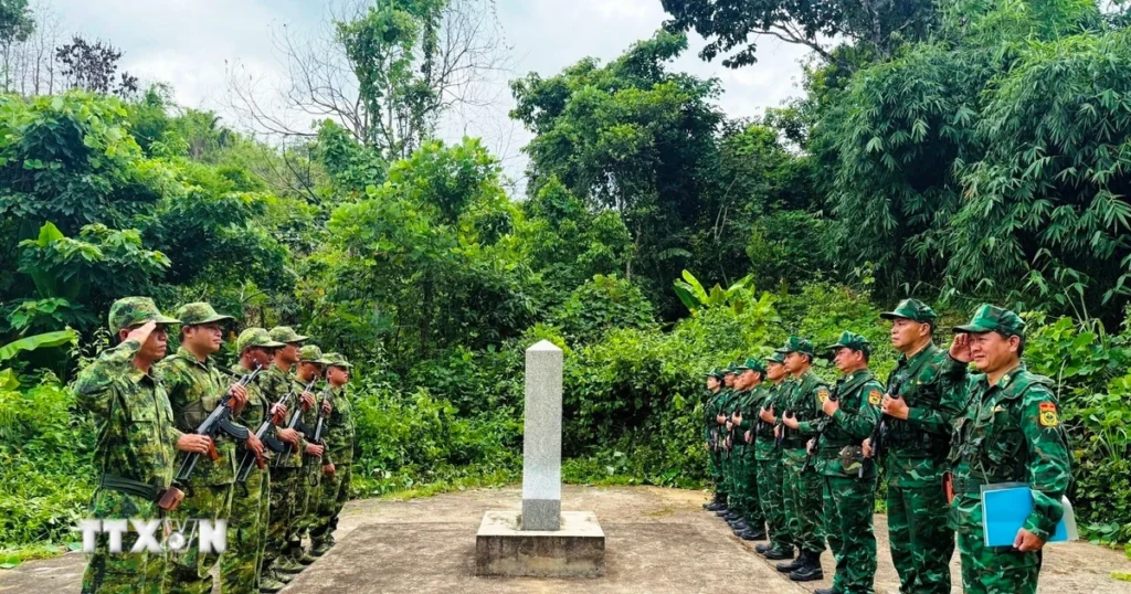 quang tri chung tay giu binh yen tuyen bien gioi viet lao 1