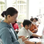 0306 chinh quyen 2 cap thanh pho ho chi minh 2