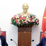 bo truong ngoai giao tiep tong thu ky bo chau au va ngoai giao phap 8874651 1