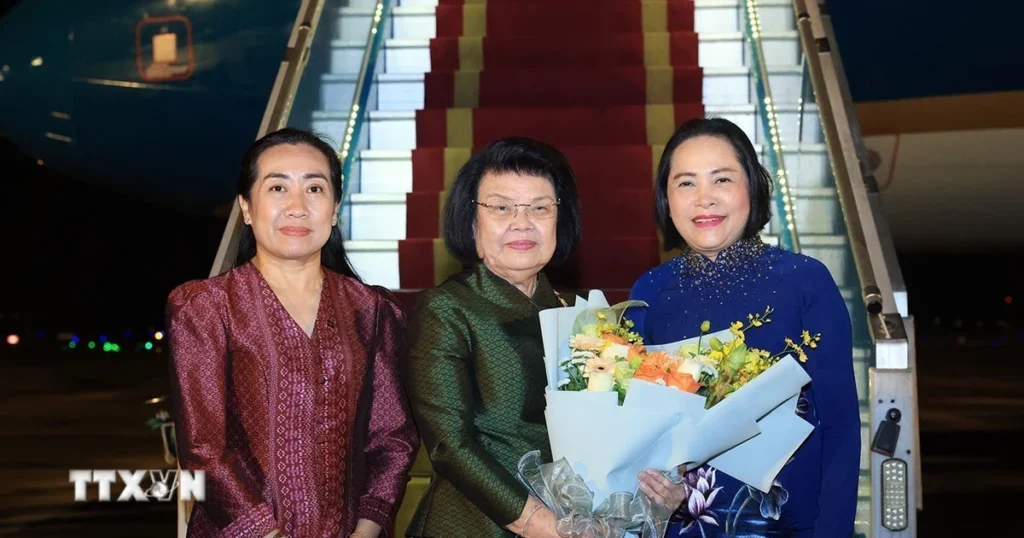 chu tich quoc hoi campuchia samdech khuon sudary bat dau tham chinh thuc viet nam 2707 3