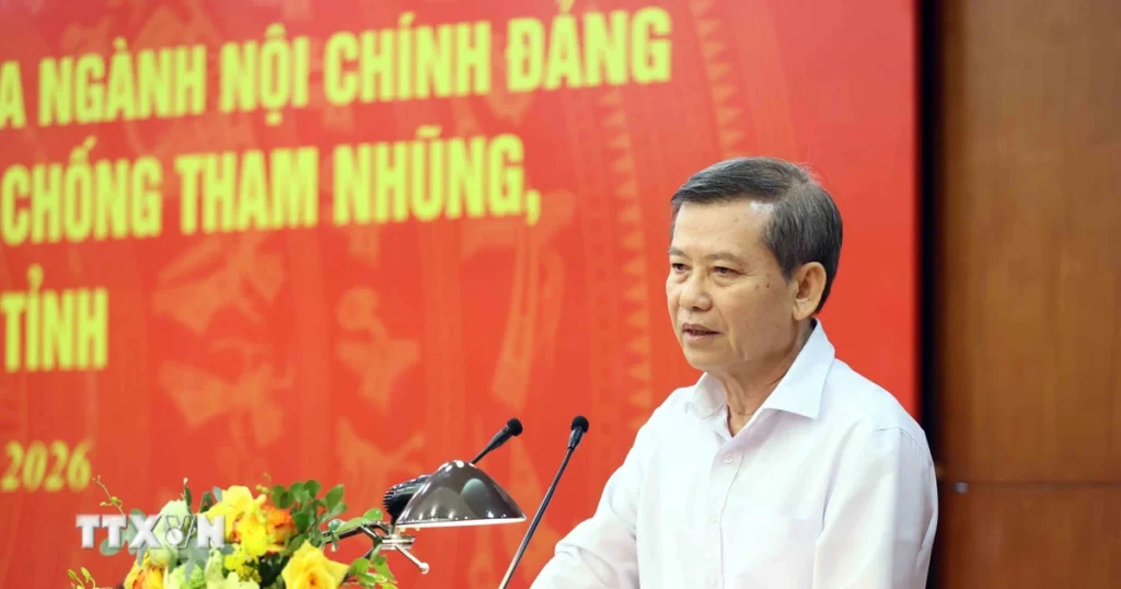 Ủy viên Bộ Chính trị Lê Minh Trí: Chống lãng phí thời gian và cơ hội phát triển 1 hoi nghi so ket cong tac 6 thang dau nam 2026 cua nganh noi chinh dang 8883384 2