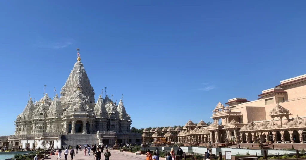 Khám phá BAPS Swaminarayan Akshardham - ngôi đền Hindu lớn nhất nước Mỹ 1 ngoi den hindu lon nhat nuoc my 1
