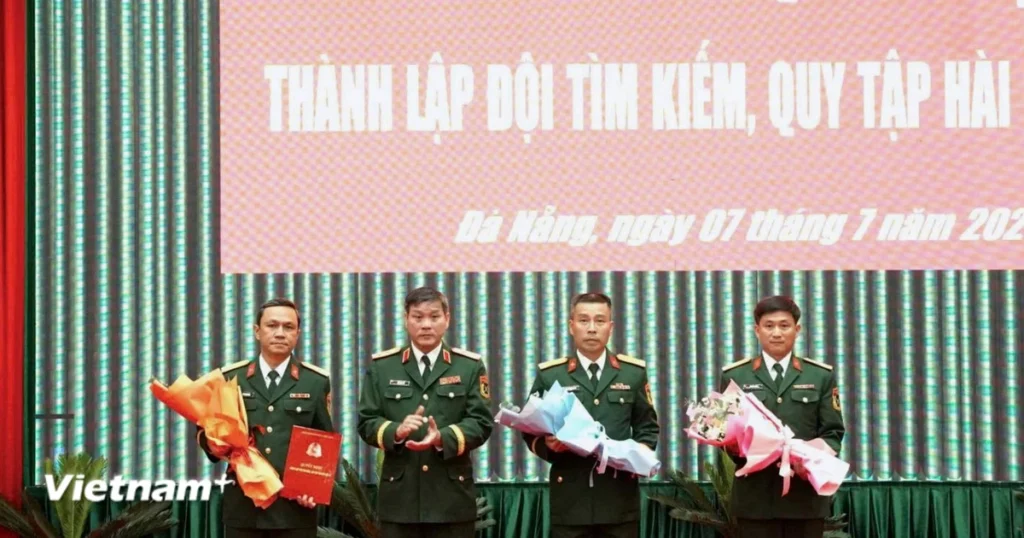 thanhlap doi bch quansu03