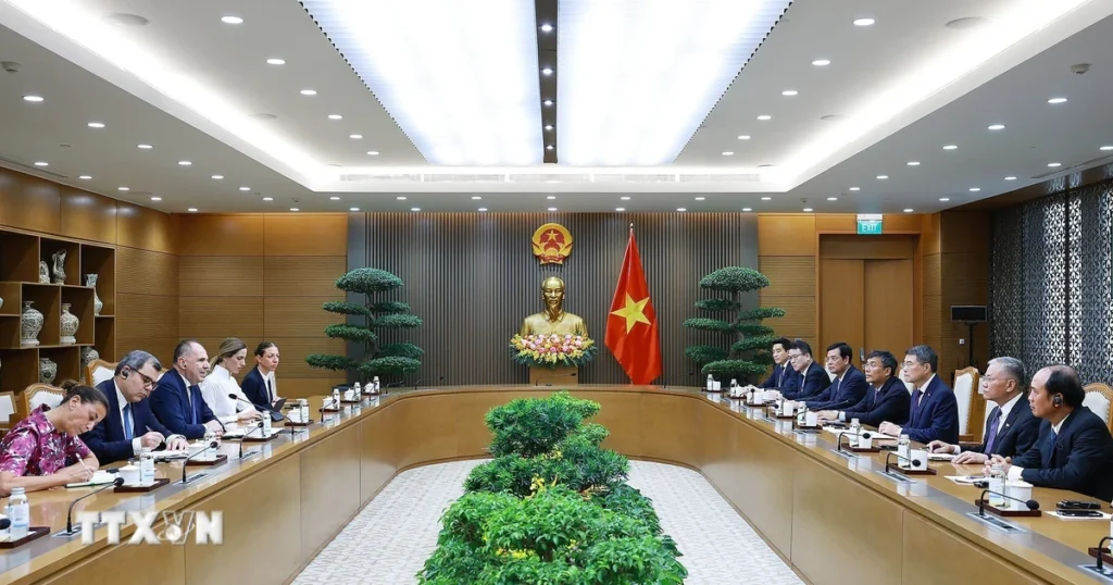 Thủ tướng Lê Minh Hưng tiếp Bộ trưởng Ngoại giao Hy Lạp 1 thu tuong tiep bo truong ngoai giao hy lap 1707 3 1