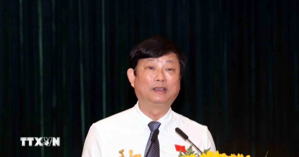 Thành phố Hồ Chí Minh chuẩn bị cơ sở pháp lý triển khai Luật Phát triển đô thị 1 2708 chu tich hoi dong nhan dan thanh pho ho chi minh vo van minh