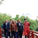 chu tich quoc hoi kiem chu tich ha vien thai lan tham den ngoc son 3