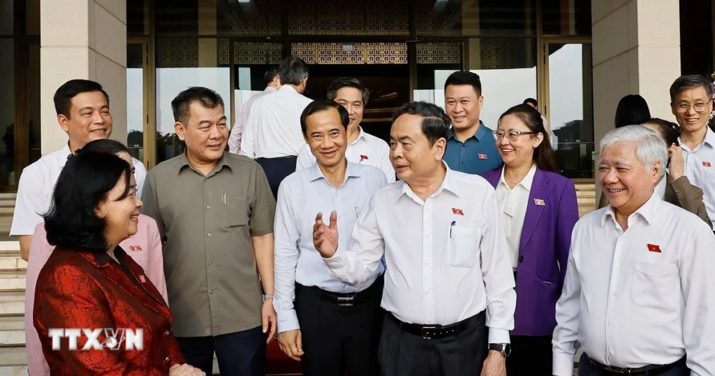 gap mat dai bieu quoc hoi 1