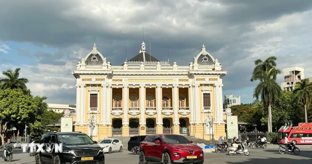 Quảng bá hình ảnh Hà Nội văn hiến, văn minh, hiện đại trong dịp Quốc khánh 1 nha hat lon ha noi