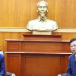 pho chu tich uy ban trung uong mttq viet nam cao xuan thao tiep doan dai bieu uy ban mat tran lao xay dung dat nuoc thu do vientiane 1