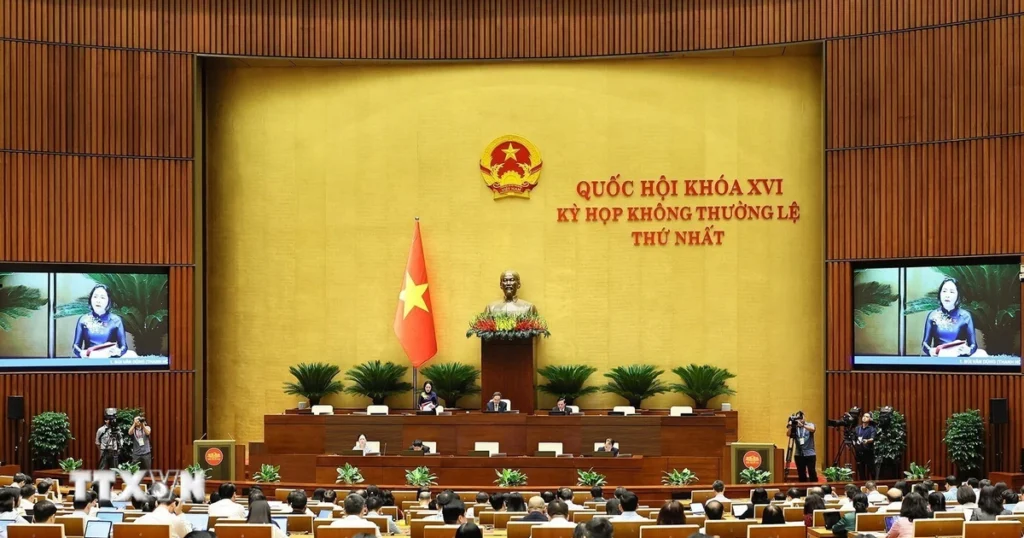 Đề nghị xem xét cấm sử dụng hòa giải với các vụ bạo lực gia đình, xâm hại trẻ em 1 quoc hoi thao luan ve 2 du an luat 1