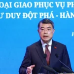 thu tuong le minh hung du phien toan the hoi nghi ngoai giao lan thu 33 10 1