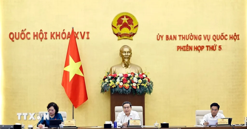 ubtv quoc hoi 2808