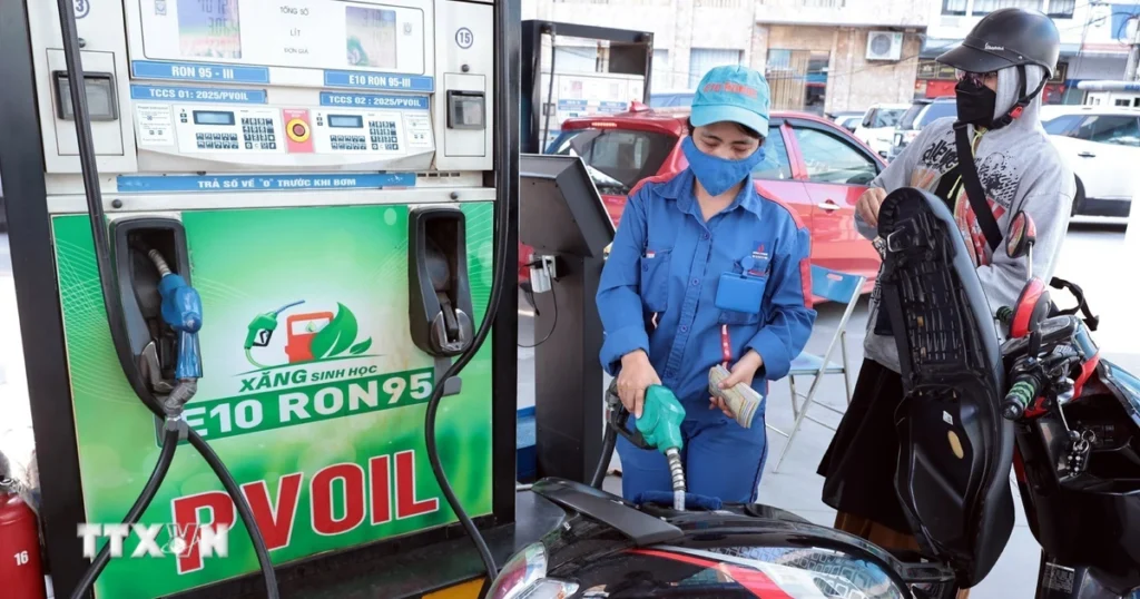 pvoil se ban xang e10 ron 95 tren toan quoc tu ngay 155 8744374