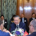 tong bi thu chu tich nuoc to lam va tong thong phap macron gap mot so tap doan phap vietnam13